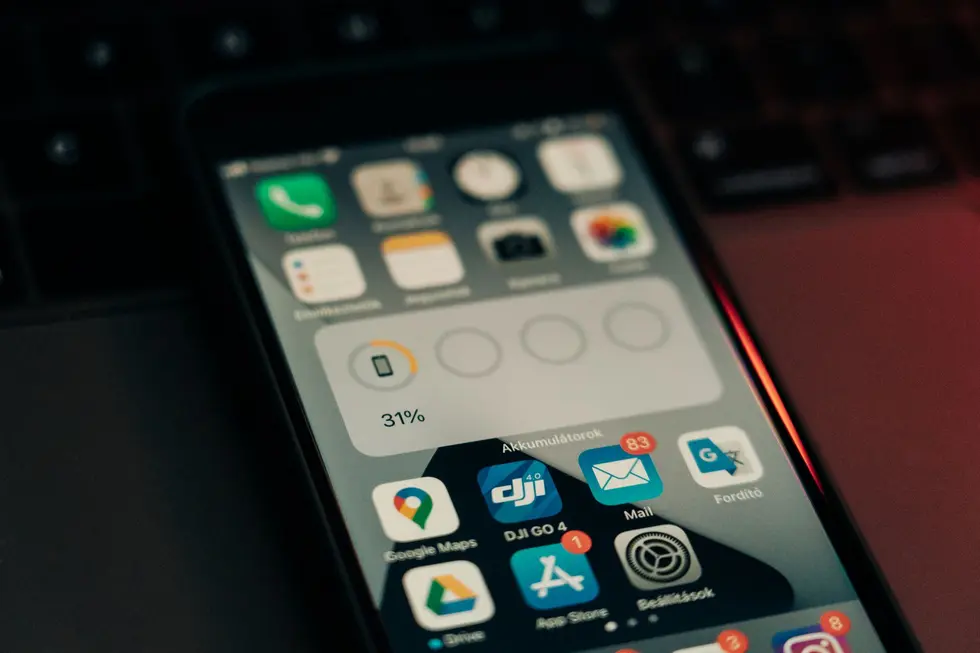 Dentro da Fraude Digital: Como Atuam Golpistas em Compras Online e Apps