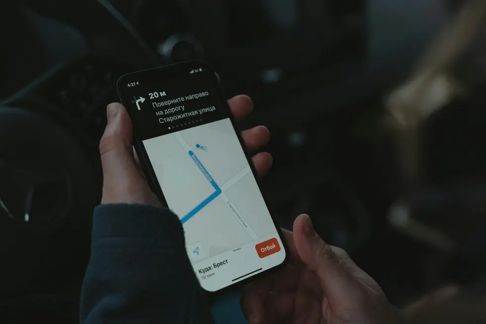 Como o Gemini Se Integra aos Carros e Gadgets do Brasileiro