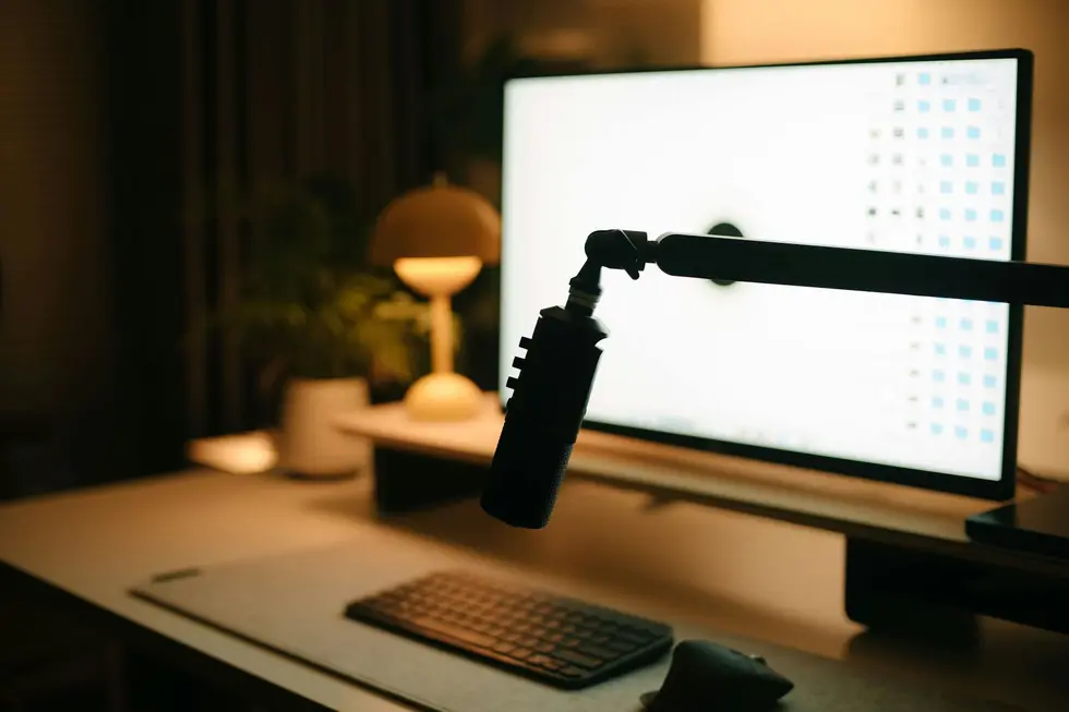 Área de trabalho do Windows 11 com destaque para funcionalidade Recall